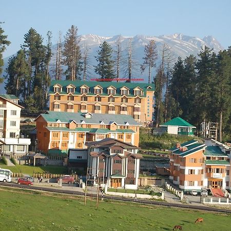 Hotel Zahgeer Continental Gulmarg Exteriér fotografie